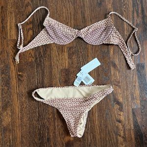 L*space swimsuit brand new, Small too / M bottom, pattern, wire top